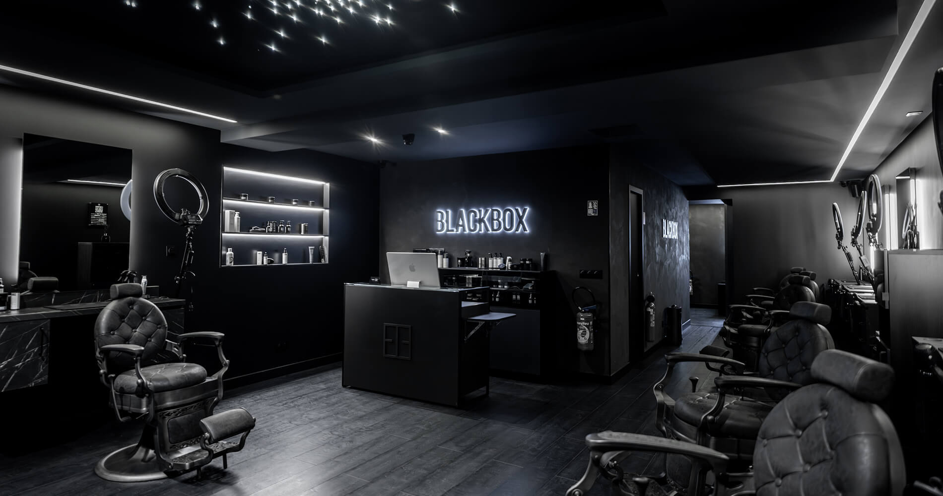 BLACKBOX | BLACKBOX Versailles - Premium Barbershop and Barber for